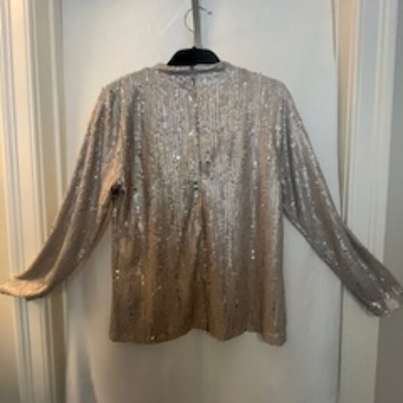 Chico's NWT. Sequin Funnel tee Knit top Tan/Blush- Chico's Size 1 medium - Picture 2 of 5